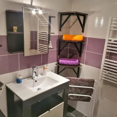 Colorpop - Netflix Wifi Equipe - Centre Apartment