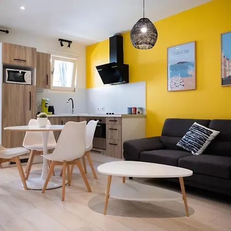Colorpop - Netflix Wifi Equipe - Centre Apartment *