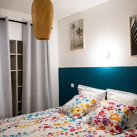 Colorpop - Netflix Wifi Equipe - Centre Apartment